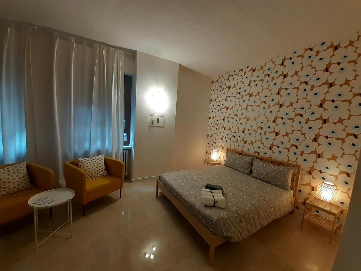 Baretti House 2 - Colazione Offerta A Ogni Soggiorno Турин Экстерьер фото